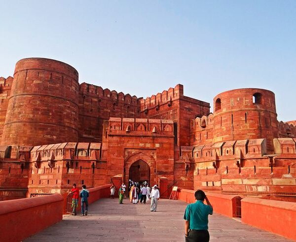 Agra and Mathura tour from Delhi